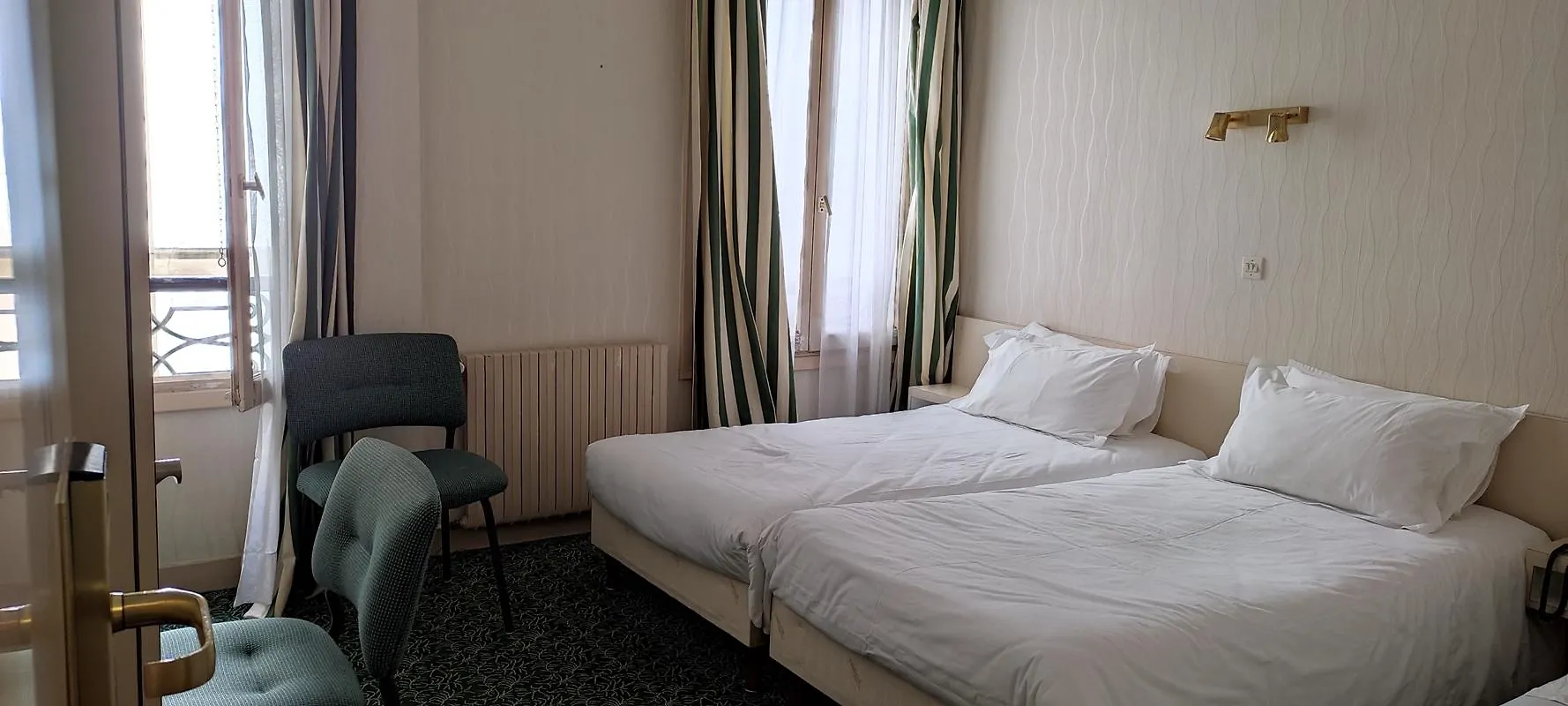 ***  Grand Hotel Du Havre Paris France