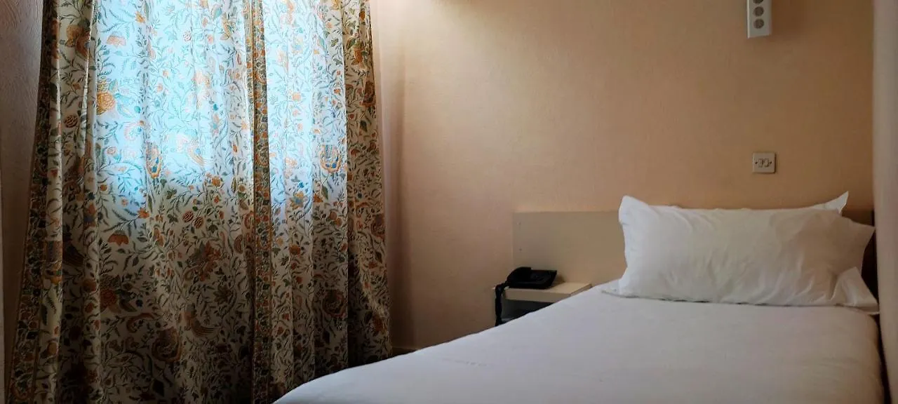 ***  Grand Hotel Du Havre Paris France